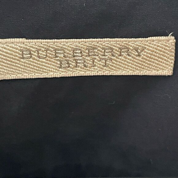 Sold  - Picture 3 of 8